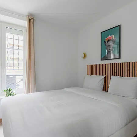 Dream On A Hammock Private In Garden In 아파트