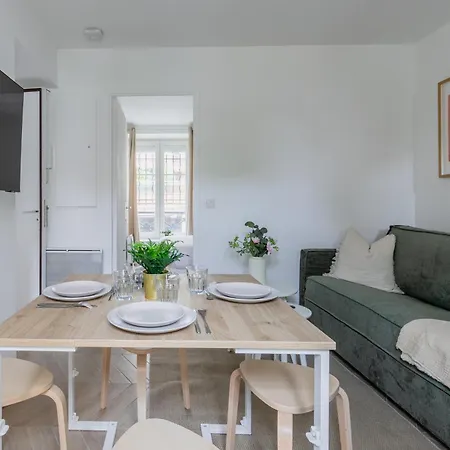 아파트 Dream On A Hammock Private In Garden In 파리